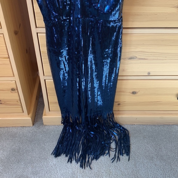 Dress the Population Frankie Plunging Sequin Fringe Midi Dress Size Small - Picture 4 of 9